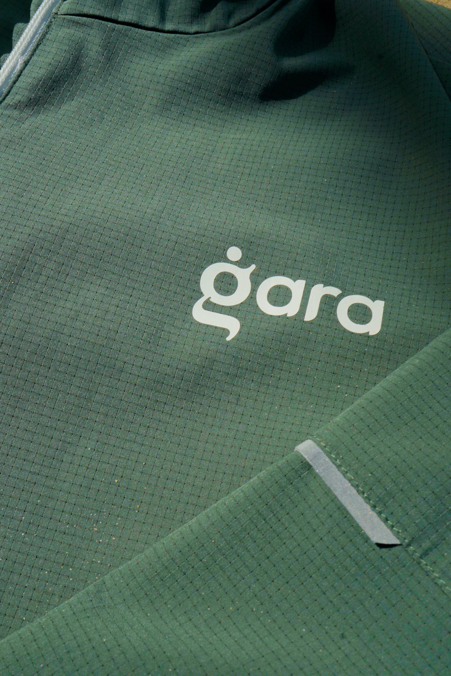 G|FLO Windbreaker